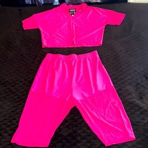 Cute 🥰 Two piece outfit